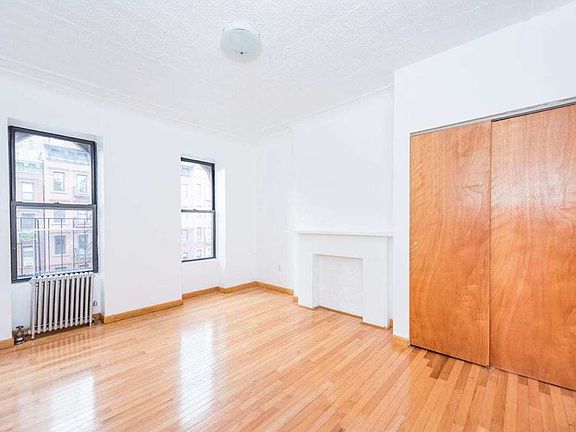 2nd image of 1584 York Ave APT 4N
