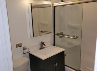 3255 S Halsted St FLOOR 2, Chicago, IL 60608