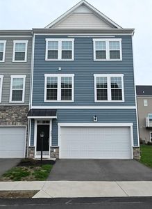 202 Truth Cir, Harmony, PA, 16037