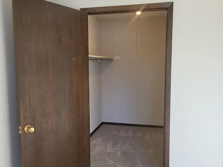 2895 Tanglefoot Ln #5 — Photo 8