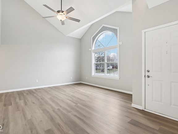 3rd image of 17738 Cedarbrook Dr