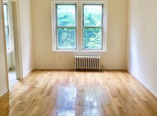 36-20 Parsons Blvd #4E, Flushing, NY 11354