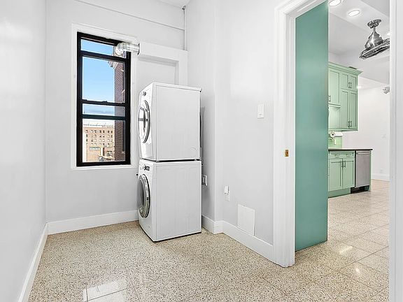 5th image of 1349 Lex Ave #9E