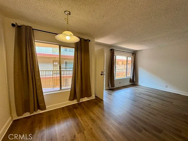 545 Chestnut Ave #306 — Photo 14