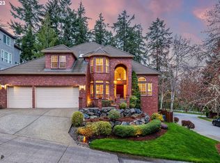 592 Weidman Ct, Lake Oswego, OR 97034