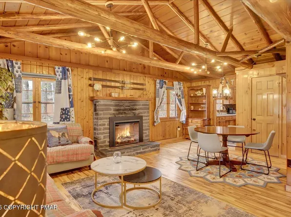 109 Beartop Run, Blakeslee, PA 18610