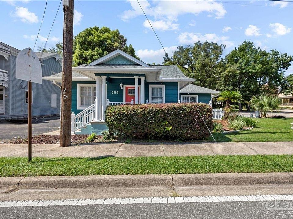 1st image of 304 W Cervantes St