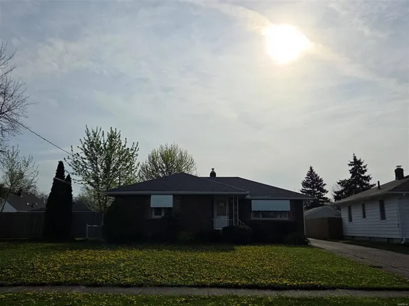3029 Chris Ave, Lorain, OH 44052