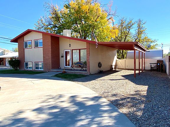 2nd image of 205 Taylor Dr