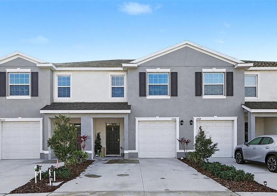 1st image of 17518 Crescent Moon Loop