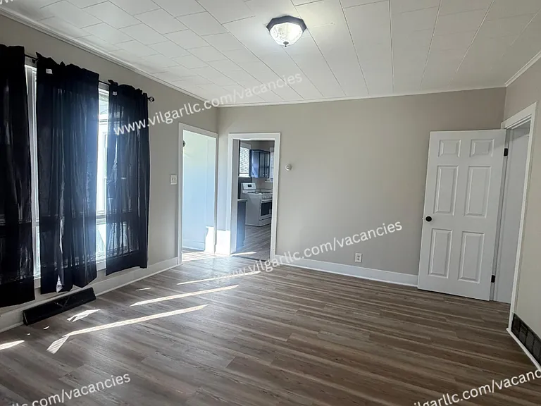 1201 Manhattan St — Photo 35