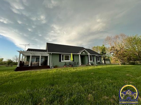 2394 E Highway 268, Vassar, KS 66543