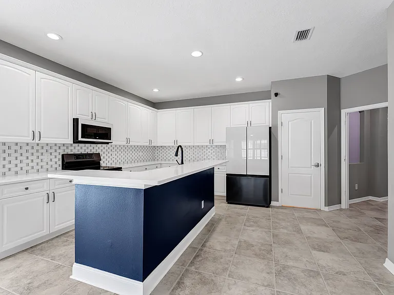 12867 Penshurst Ln — Photo 6