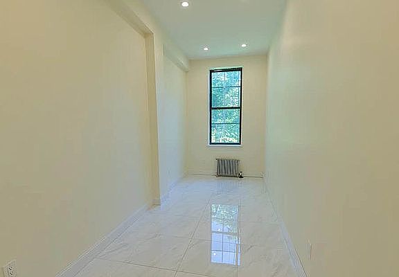 5th image of 641 Saint Marks Ave APT 1F
