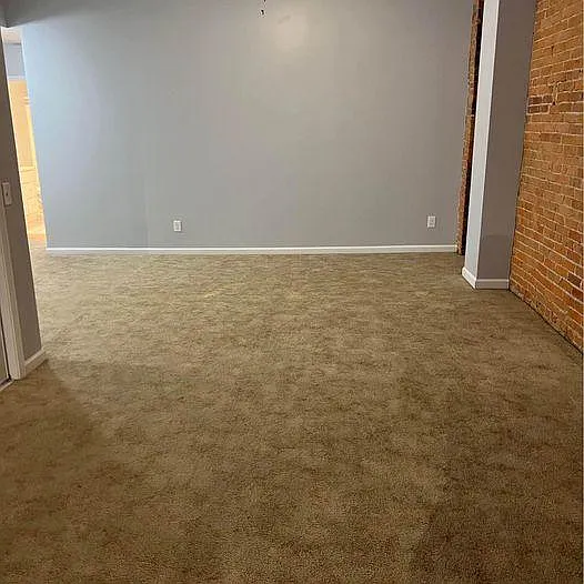 306 W 3rd St #306 — Photo 10