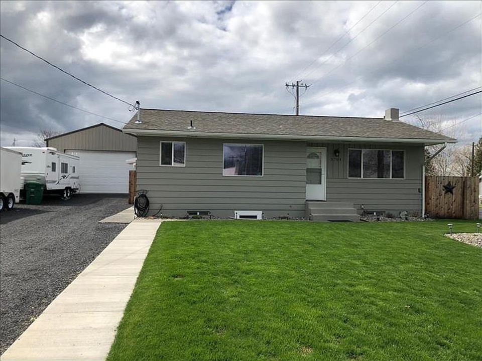 2nd image of 3704 14th St C