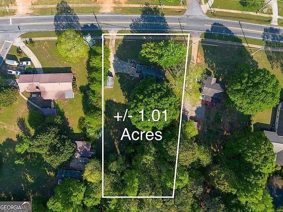 3rd image of 574 Whitehead Rd