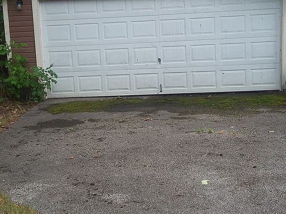 2nd image of 10830 Olivet Ave