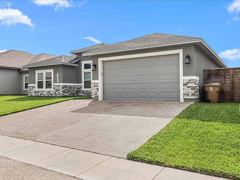 7958 Snake Riv — Photo 2