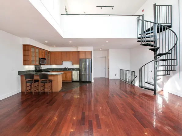 2546 3rd St APT 4, San Francisco, CA 94107