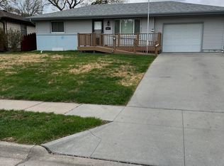 6601 Huntington Ave, Lincoln, NE 68507
