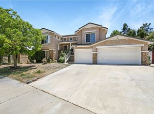1148 Bobcat Ct, Palmdale, CA 93551