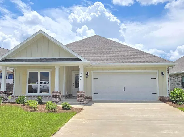101 Gray Owl Dr E, Freeport, FL 32439