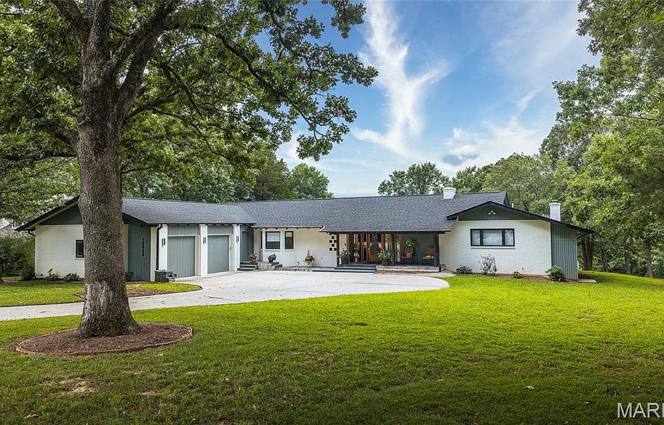 1st image of 10659 Lakemont Dr