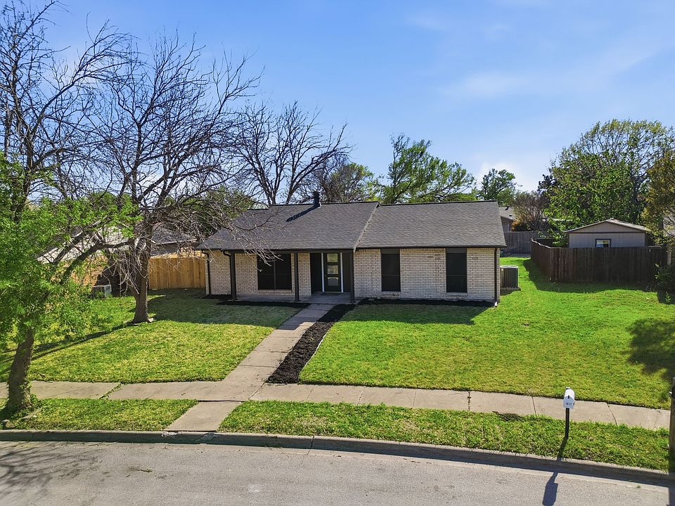 1st image of 1817 Vine Dr