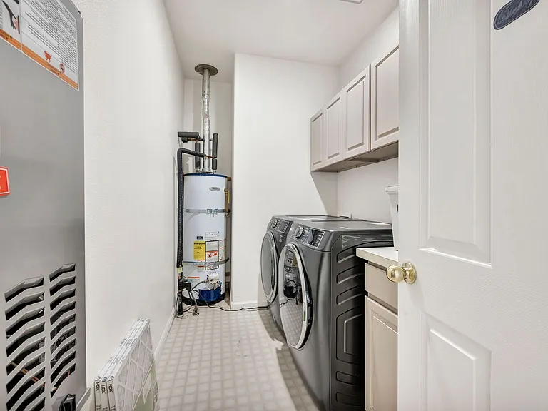 14220 W Windriver Ln — Photo 38