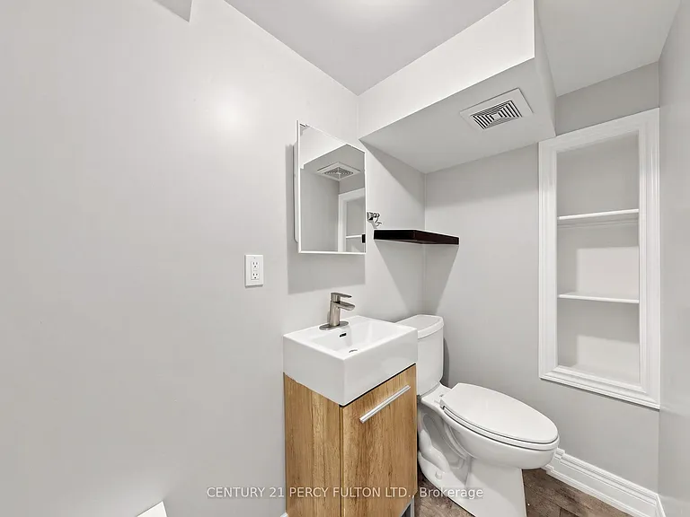 25 Kenwood Cres — Photo 40