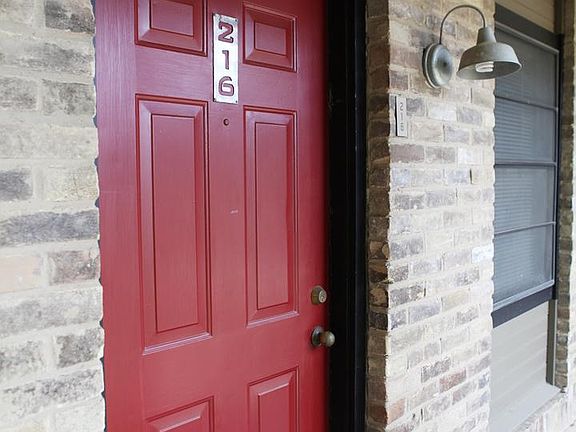 4th image of 1214 Baylor Ave APT 216