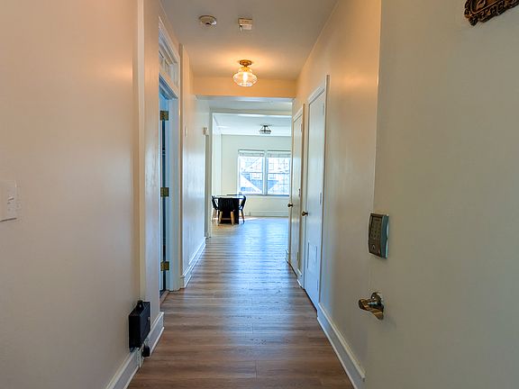 3rd image of 204 N Buchanan Blvd