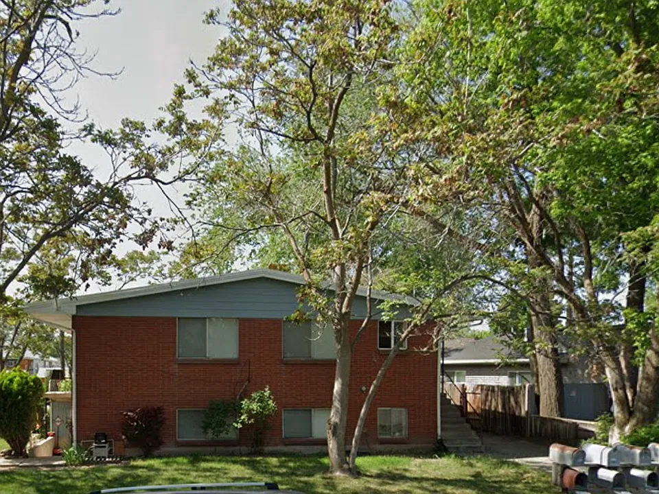450 E Granite Ave #D