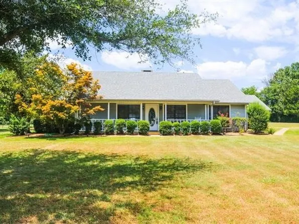 383 Fm 2648, Powderly, TX 75473