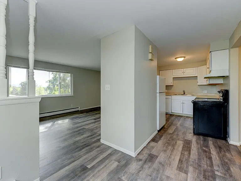 8721 W 62nd Ave — Photo 5