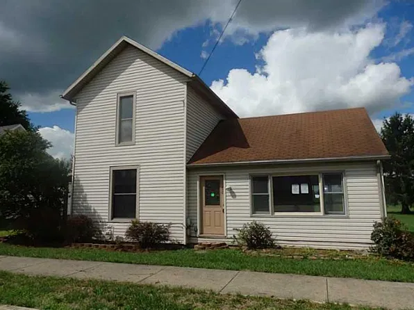 503 N Main St, Jackson Center, OH 45334