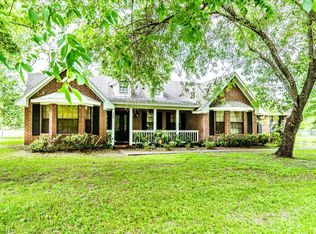 108 Trailwood Dr, Huntsville, TX 77340