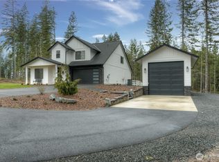 901 W Clear Lake Dr, Shelton, WA