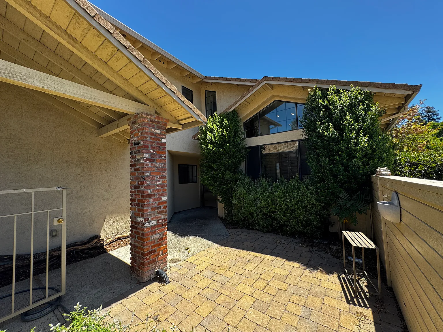 Davi Ct, Antioch — Photo 2