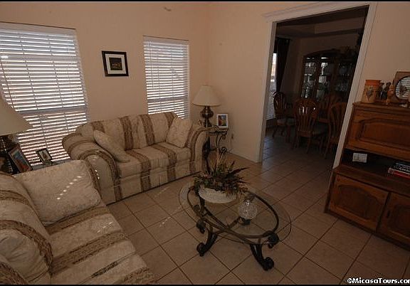 Formal living