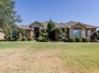 6904 87th St, Lubbock, TX 79424