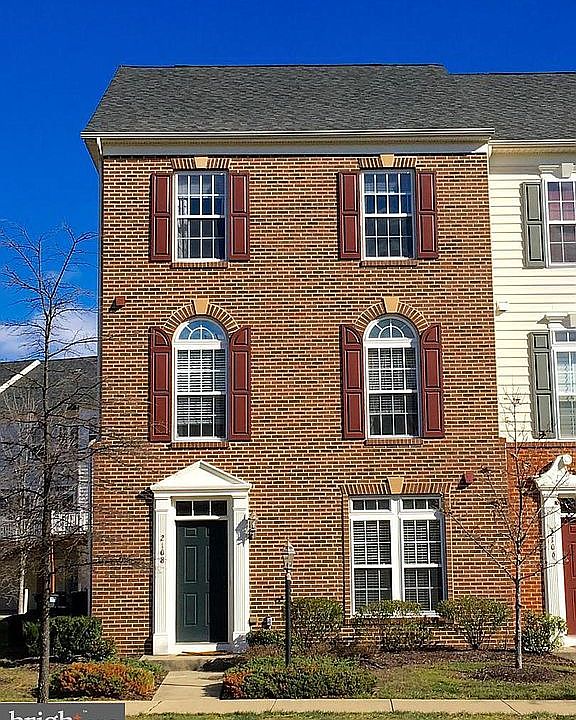 1st image of 2108 Abbottsbury Way