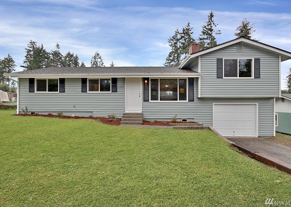 1st image of 2804 Forest Park Ct E