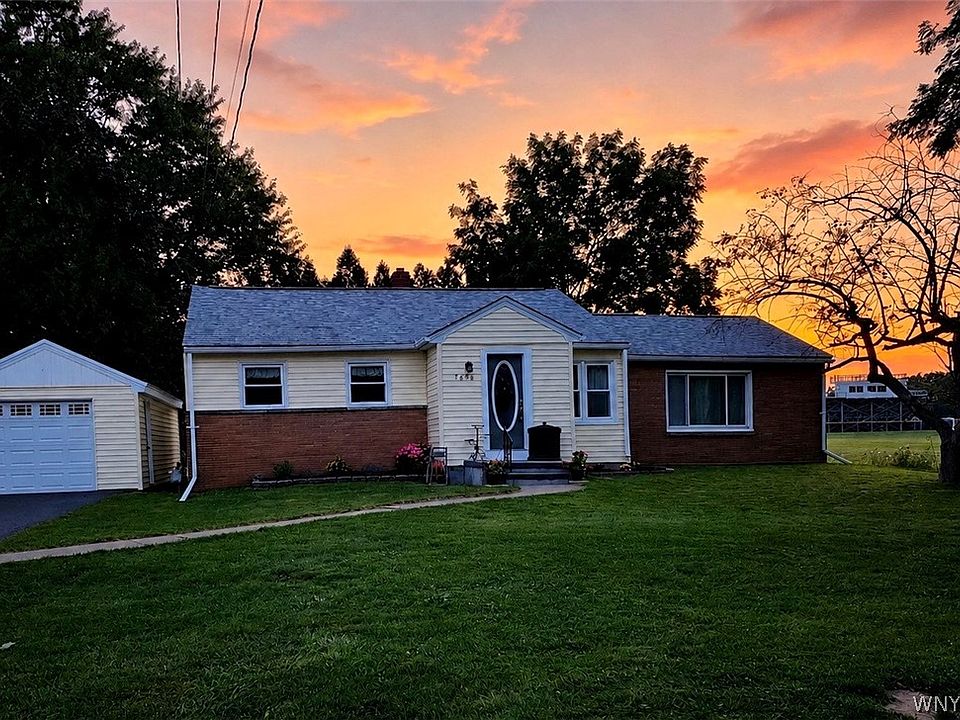 1st image of 5656 Locust Street Ext