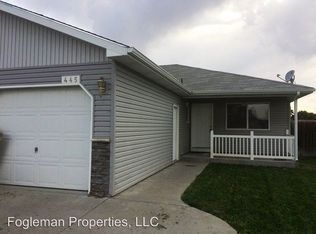 445 NW Wood Duck Pl, Mountain Home, ID 83647