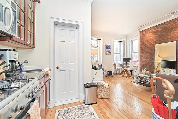 Rented by Living New York | media 4