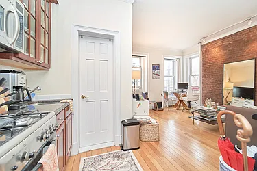 Rented by Living New York