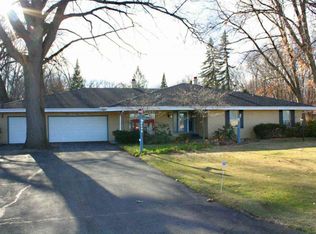 50693 Juniper Rd, South Bend, IN 46637