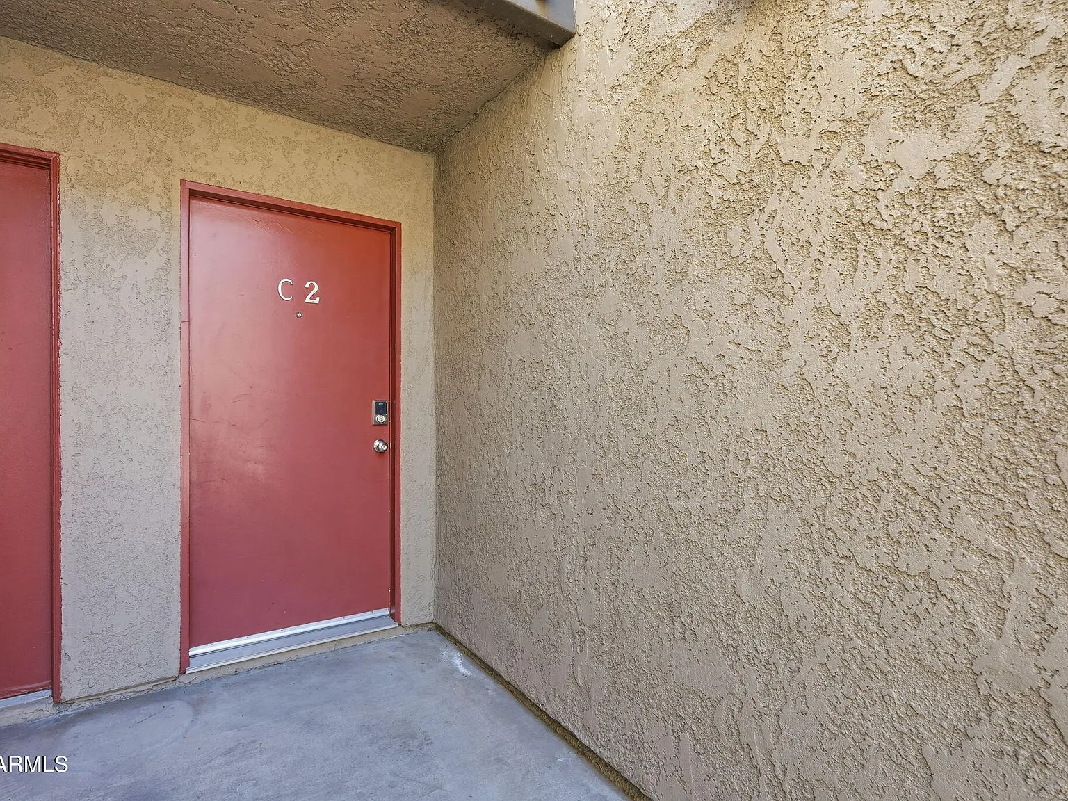 2 bed, 2.0 bath, 982 sqft, $1,950 — Photo 3